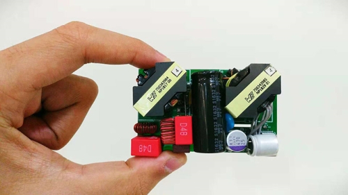 AC/DC-adapter-reference-design-board