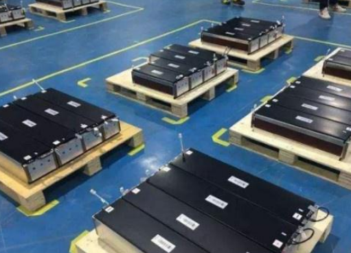 新能源汽车的电池都是用的什么材料