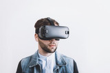 HTC专攻VR领域,瞄准了企业市场?