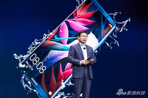 去年華為在CES上展示了Mate 10