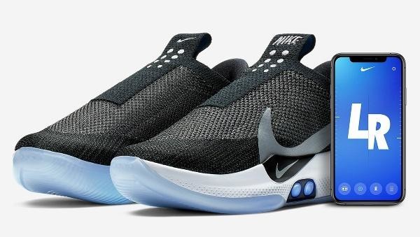 自動綁帶球鞋問世：NIKE讓電影道具成為現實