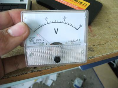 怎樣制作帶電壓表的降壓模塊